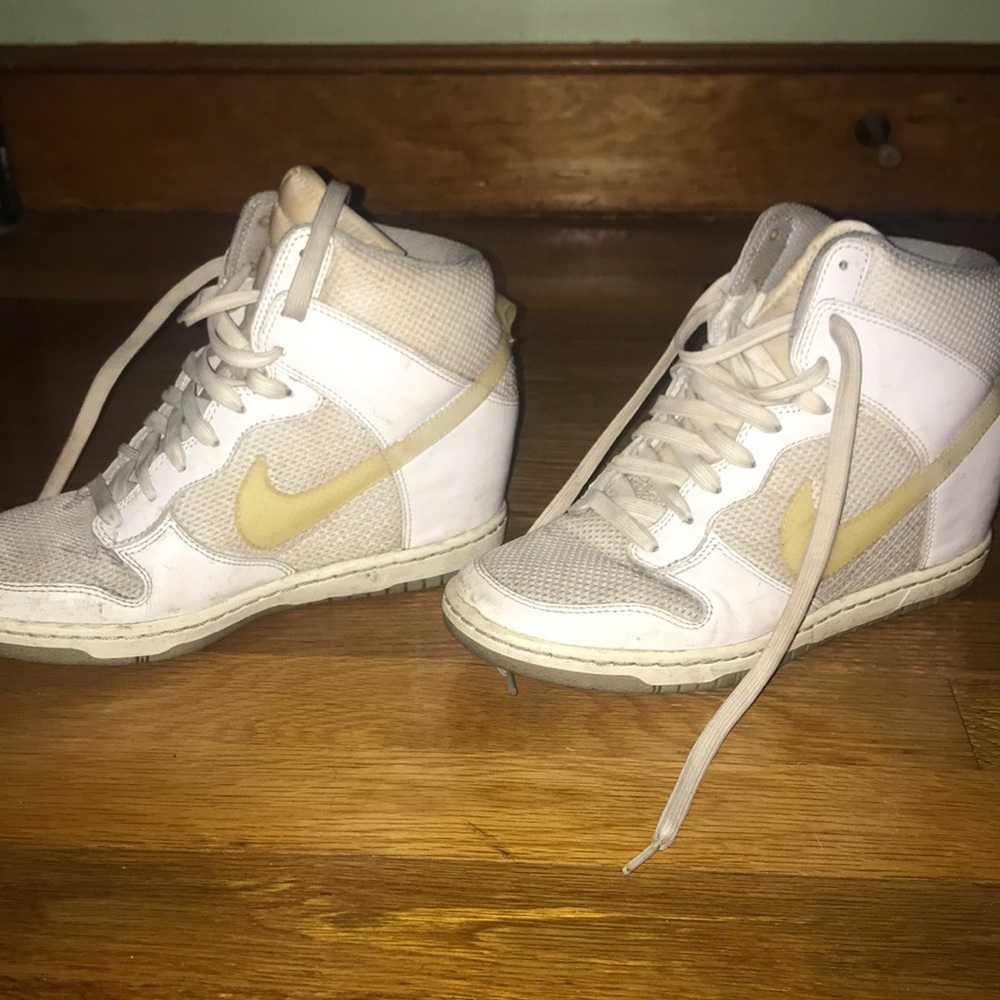 Nike Sky Hi Air Force Platform Sneaker